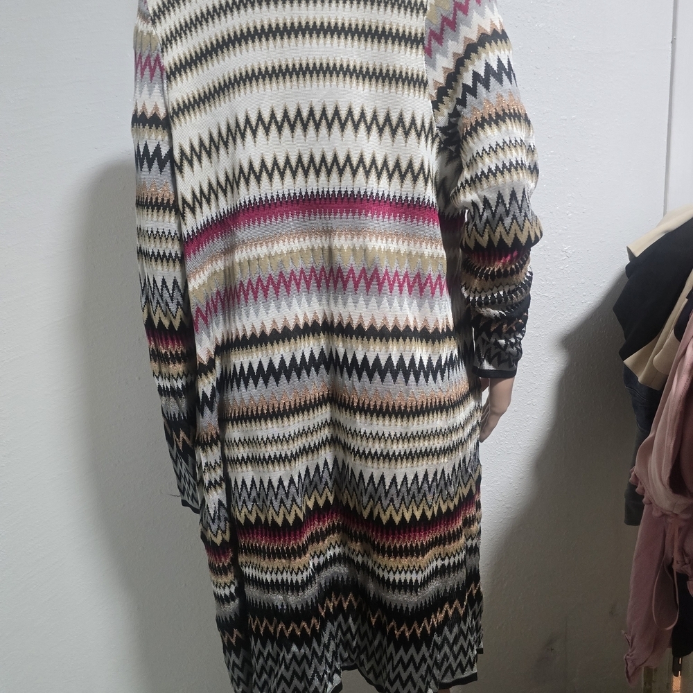 Chico's Black and Cream Zigzag Cardigan - Picture 4 of 6